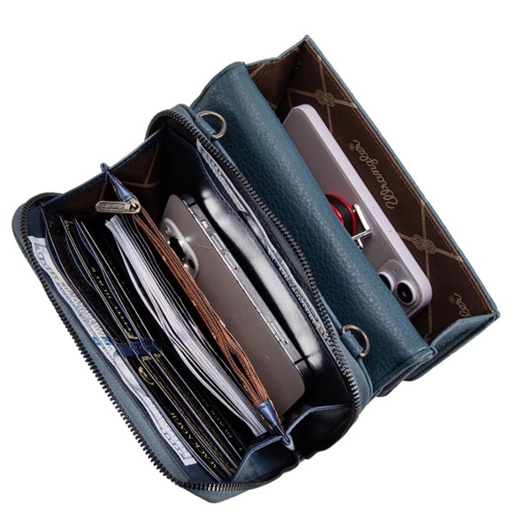 Wrangler Women 2 in 1 Magnetic Wallet/Purses with Crossbody Strap | NEW/NWT! - Picture 2 of 6